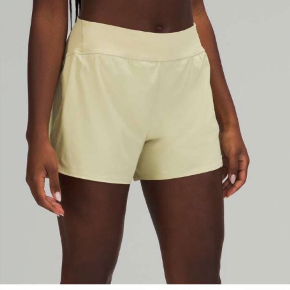 Lululemon Nulux Waist High Rise Run Short 4” Dew Green W7BLYS Size 14 New